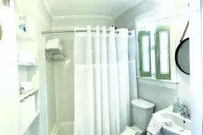 Point House - Image 3
