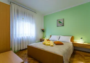 Ground floor unit with 40 m² living space for 4 persons - Image 4