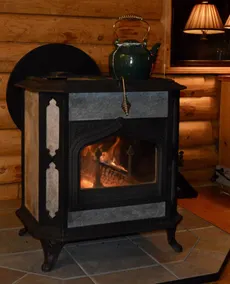 VT Log Cabin,NEK,St. J,Snowmobiling, East Burke, Mountain Bike,Pond View - Image 3