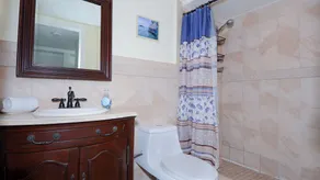B105 Moon Bay - Image 2