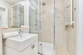 Semaforowa Apartment Wroclaw By Renters - Image 3
