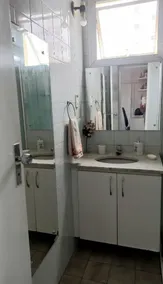 Apartment with living room, kitchen, 2 bedrooms, service area, garage, 2 km from Praia Negra beach. - Image 4