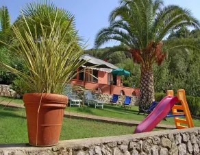 Apartment in Capoliveri near Sea Beach - Image 2