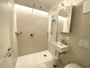 Lejlighed med have og svømmehal, kæledyr tilladt, bjergbaner gratis - Image 2