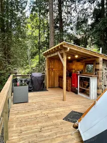 Unique luxury Waterfront Teepees - Image 3