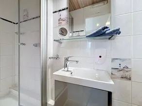Stunning private villa for 6 people with WIFI, TV and terrace - Image 5