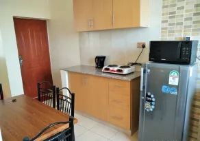 Loneview suites two bedroom apartment - Image 5