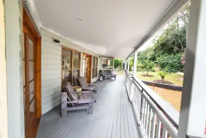 Bare Foot Luxury, minutes from Maleny Town Centre - Image 5