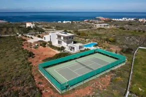 Villa Gardenia, luxury villa with infinity pool - Image 2
