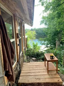 Tiny rustic home next to the Mississippi - Image 5