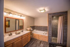 Black Bear Lodge i bjergene i Corinth Vermont - Image 3