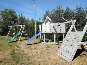 Holiday Home in Dziwnówek by Sea and Lake - Image 5