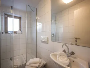 Kaiser Chalet - Image 3