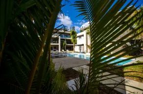L'Escale Appartments - Image 3