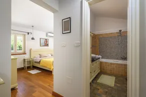 Charmante villa avec sauna, barbecue et jardin | Vue piscine | Avec animaux acceptés - Image 4