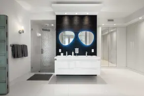 Oceanview Penthouse Condo at Decoplage -PH6 - Image 2