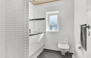 4 bedroom stunning home in Skårup Fyn - Image 3