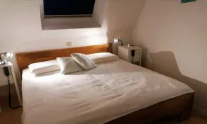 30 m til stranden, lyse lejlighed med sydvendt altan, strand stol, indendørs pool og sauna - Image 4