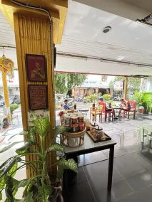MD Rose Apartment - Image 4