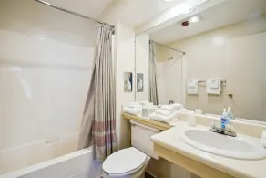 Deluxe 2-værelseers dronningssuite på 1. sal med opvarmet pool - Image 4