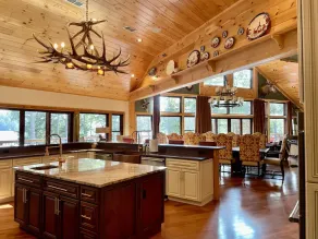 Adirondack Luxury Vacation Home - Image 2