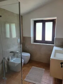 Beautifully renovated, modern, 1 bedroom apartment with swimming pool - Image 3