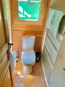 A wooden caravan at Domaine de la Morétie - Image 3