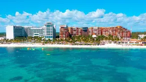 2 Bedroom Oceanfront Penthouse with Resort Amenities - Image 4