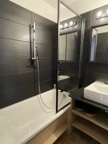 Cosy, well-equipped accommodation. Cosy chalet-style apartment with all comforts - Image 3