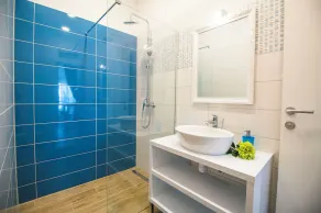 IDRO Studio Apartments directly at the beach - Image 4