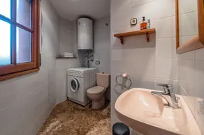 Semi-detached house with beautiful community area for 6 people - Image 2