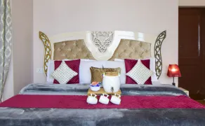Chail Cabana 3BHK Villa - King sized be,Wi-Fi+Garden+BBQ+Bonfire - Image 4