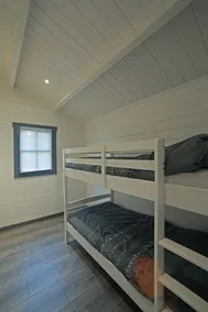 6 pers., 2 soveværelser, badeværelse, stue, terrasse, pool, Familienunte - Image 4