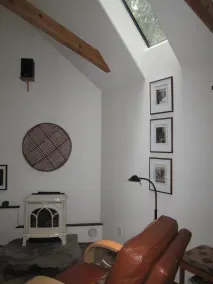 Forest House i japansk stil beliggende på 6 hektar og tilbyder skønhed, privatliv og spabad - Image 5