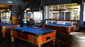 Lake Jindabyne Hotel - Image 4