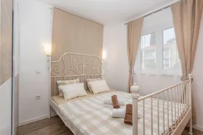 Ferienwohnung in Njivice mit Meerblick, Balkon, Klimaanlage, W-LAN (4930-1) - Image 3