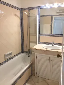 Golf, Pool, Beach & Luxury ground floor apartment Wifi BBQ | TV washing ma - Image 3