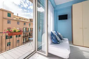 Thanit Rooms - Image 2