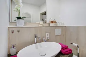 Wunderschöne Ferienwohnung \"Marinas Alpenblick\" mit WLAN und Garten - Image 4