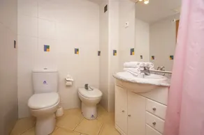 Family apartment in Salou with large pool - Image 2