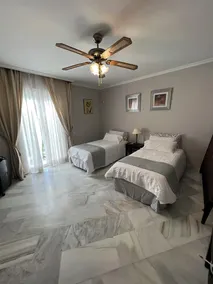 Marbella ELVIRIA - Steps to the Beach - Very Large 2 Bedroom - Sleep 5 - Parking - Image 3