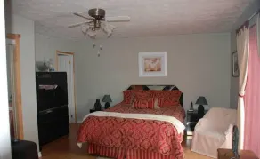 Waterfront Executive-Cottage - Bruce Peninsula - Image 3