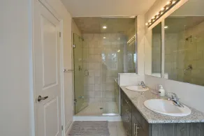 Blue Mountain Executive 3 Bedroom Town Home Sleeps 10 Located, Pool & Shuttle - Image 4