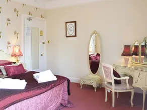 9 bedroom accommodation in Beaford, near Winkleigh - Image 5