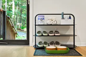 3BR Cabin Getaway: Hike & Swim Nearby! Modern, dog-friendly, wi-fi + king suite - Image 2