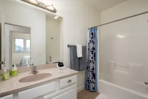Waterfront Townhome - Decks, Dock & Kayaks – 2 King Suites, 5 Min to Bethany  - Image 4