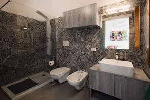 Apartment 'Scorci di Mare Mediterraneo' for 4 with Garden, Wi-Fi, Pet Friendly - Image 3