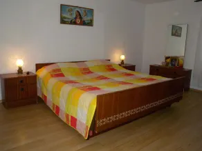 Holiday flat with balcony and barbecue facilities - Image 3
