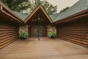 Massive Private Family Log Cabin Lodge: Pool, Pickleball-Fun for All! 100+ acres - Image 5
