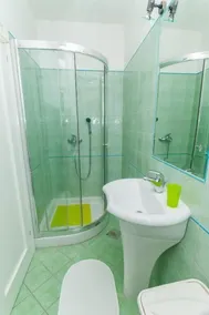 Appartement de vacances avec barbecue, piscine et terrasse | Vue mer - Image 3
